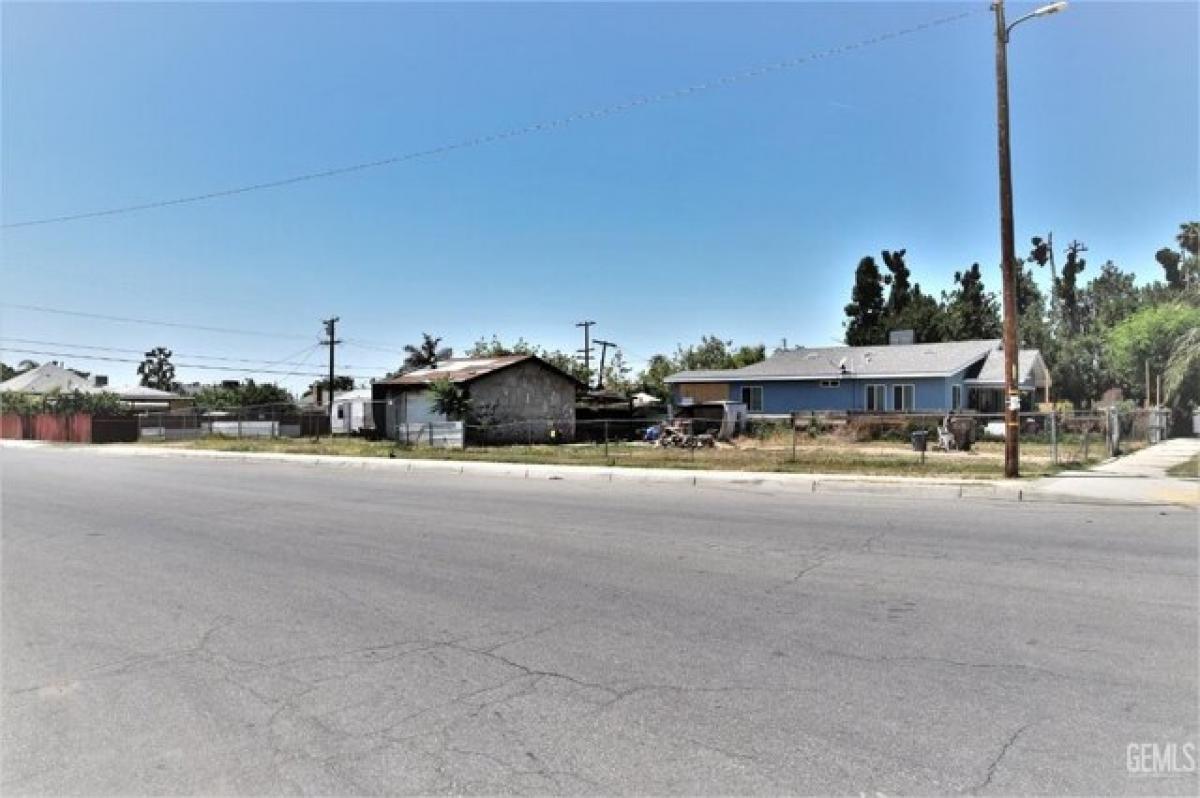 Picture of Residential Land For Sale in Bakersfield, California, United States