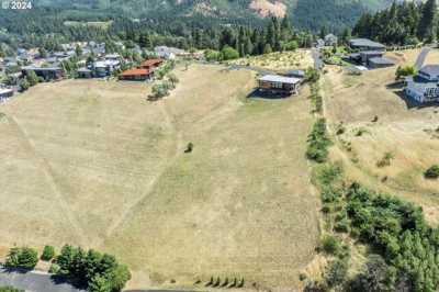 Residential Land For Sale in White Salmon, Washington