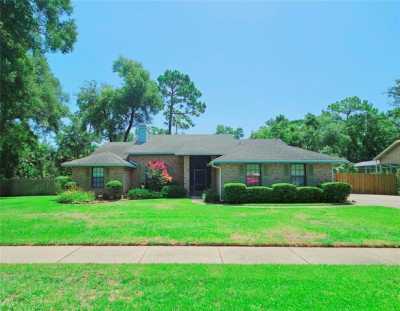 Home For Sale in Orange City, Florida