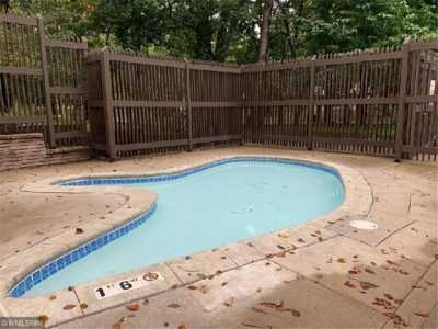 Home For Sale in Burnsville, Minnesota