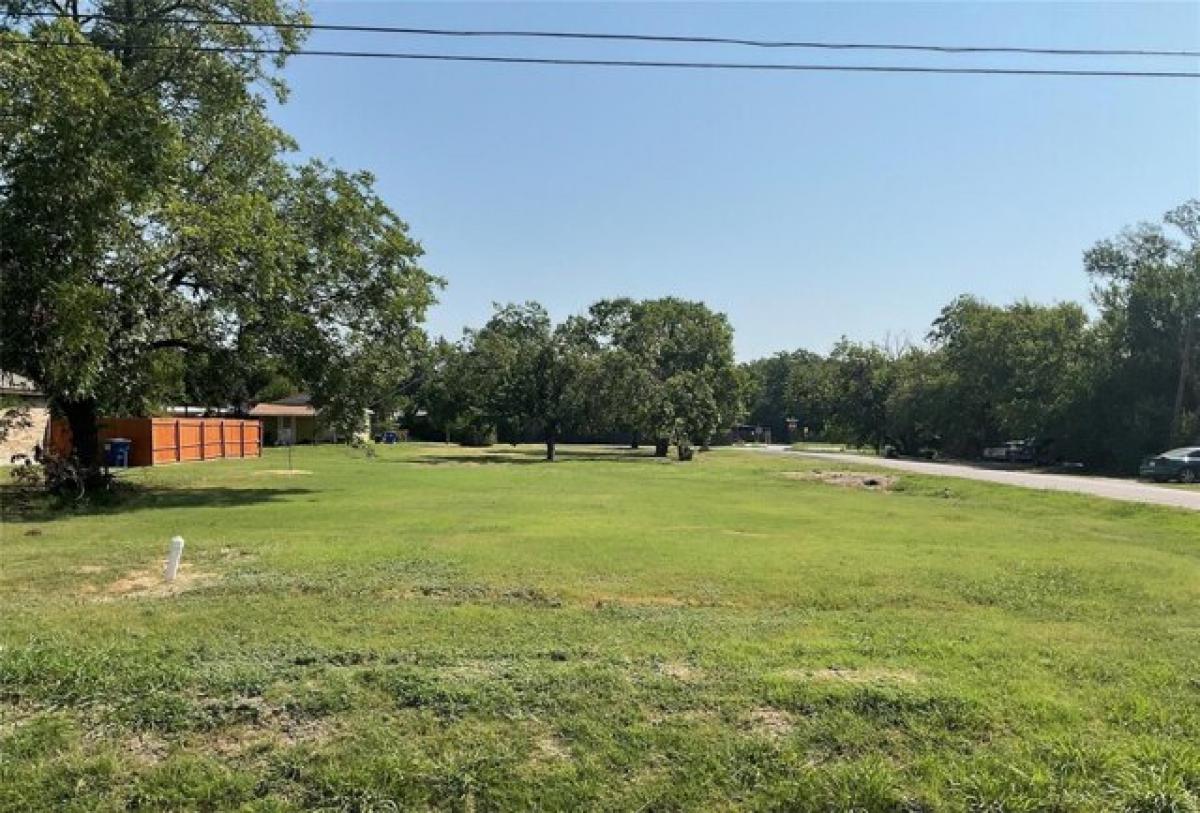 Picture of Residential Land For Sale in Forney, Texas, United States