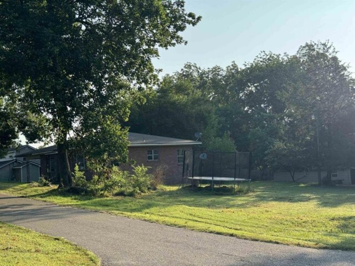 Picture of Home For Sale in Imboden, Arkansas, United States