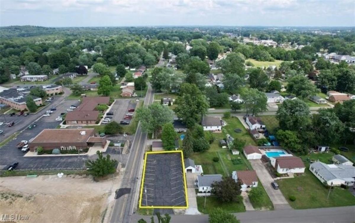 Picture of Residential Land For Sale in Massillon, Ohio, United States