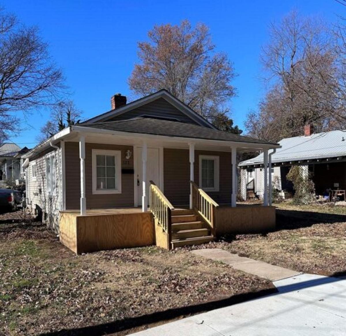 Picture of Home For Sale in Boonville, Indiana, United States