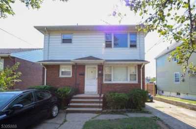 Home For Rent in Lodi, New Jersey