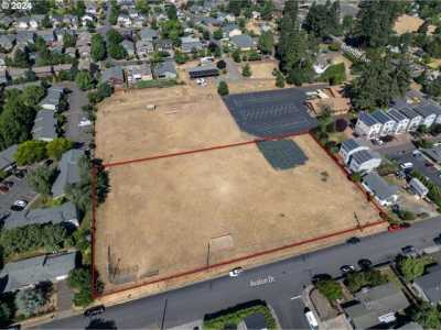 Residential Land For Sale in Hood River, Oregon