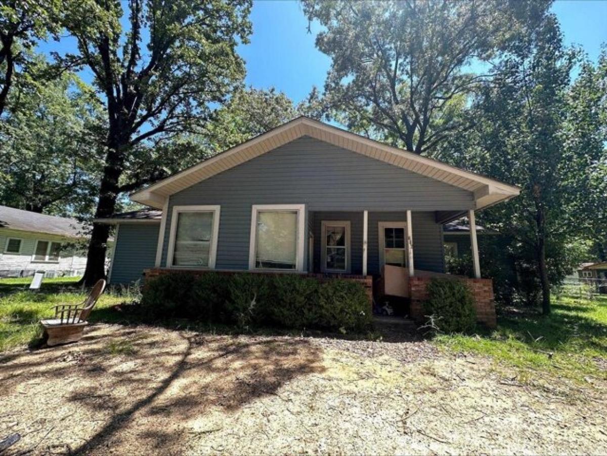 Picture of Home For Sale in Crossett, Arkansas, United States