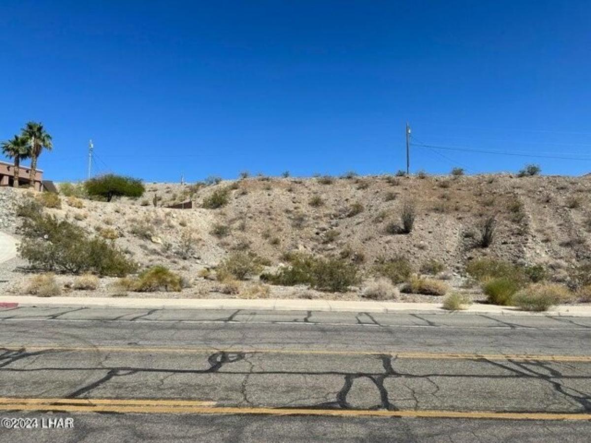 Picture of Residential Land For Sale in Lake Havasu City, Arizona, United States