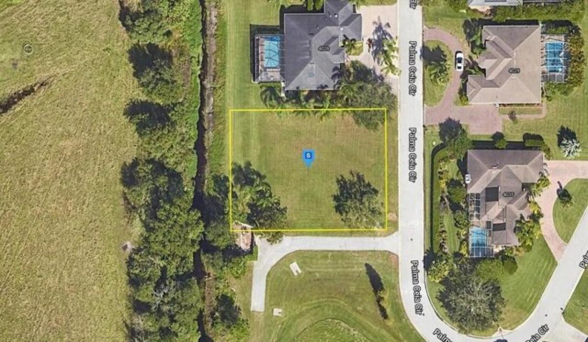 Picture of Residential Land For Sale in Winter Haven, Florida, United States