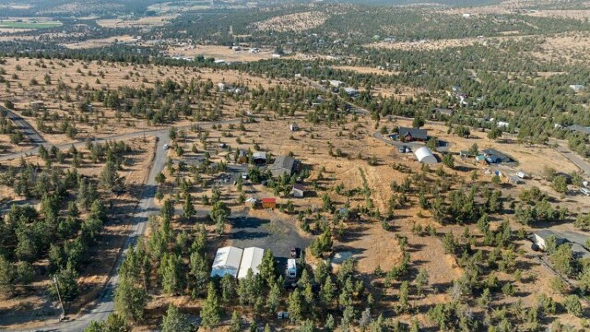 Picture of Home For Sale in Prineville, Oregon, United States