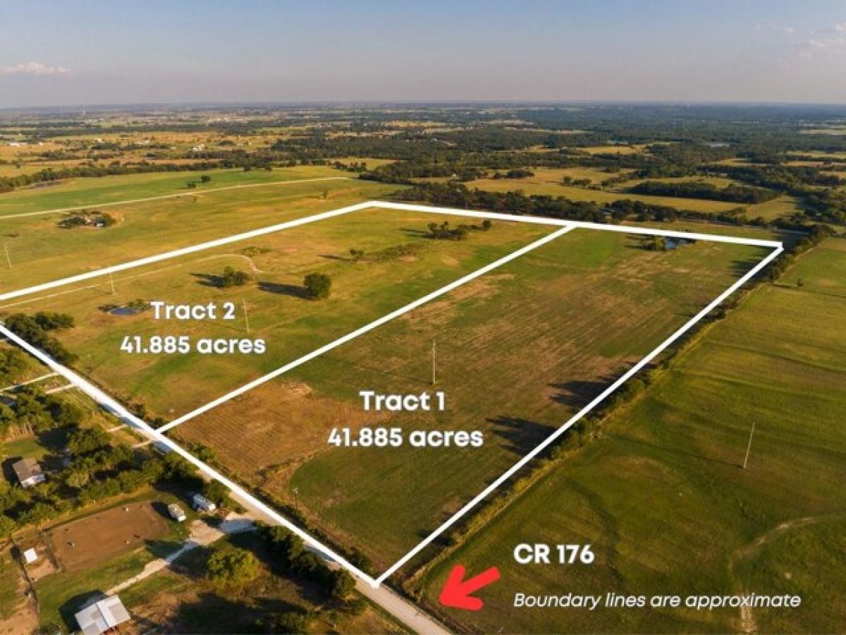 Picture of Residential Land For Sale in Whitesboro, Texas, United States