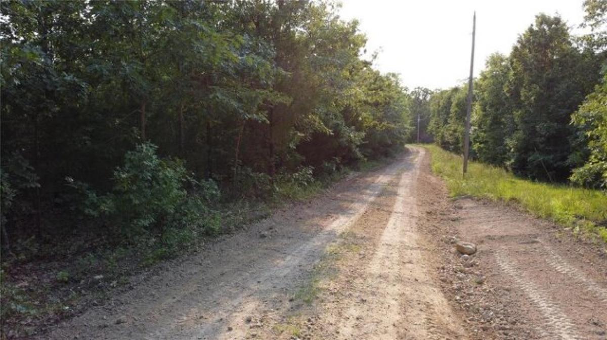 Picture of Residential Land For Sale in Sullivan, Missouri, United States