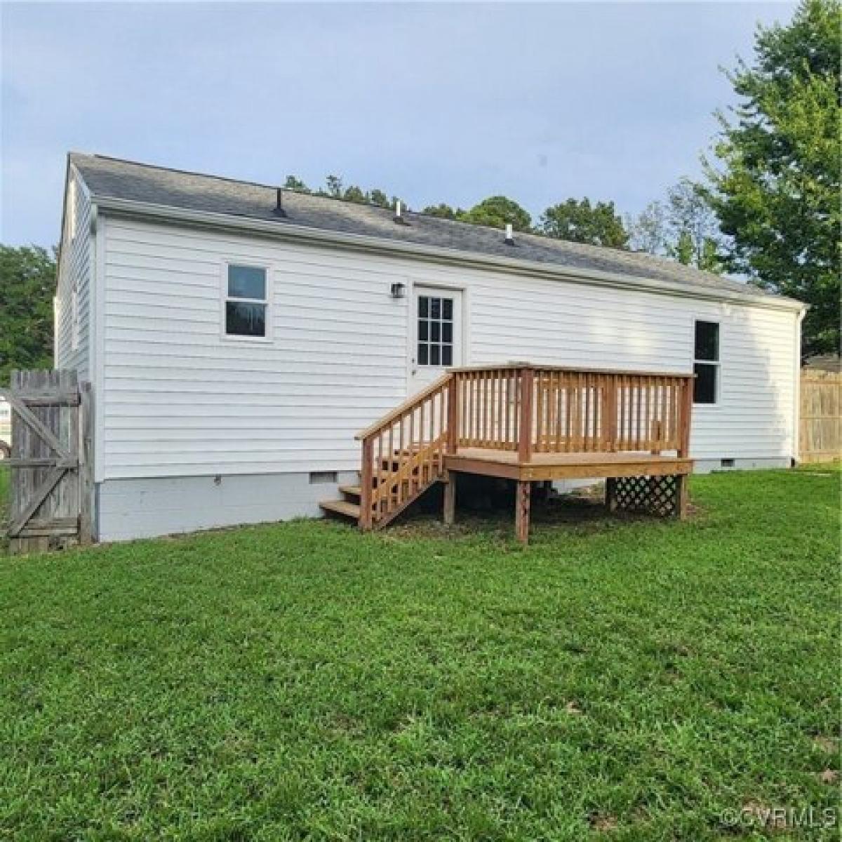 Picture of Home For Sale in Chester, Virginia, United States