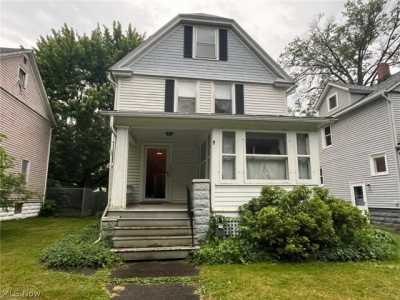 Home For Sale in Elyria, Ohio