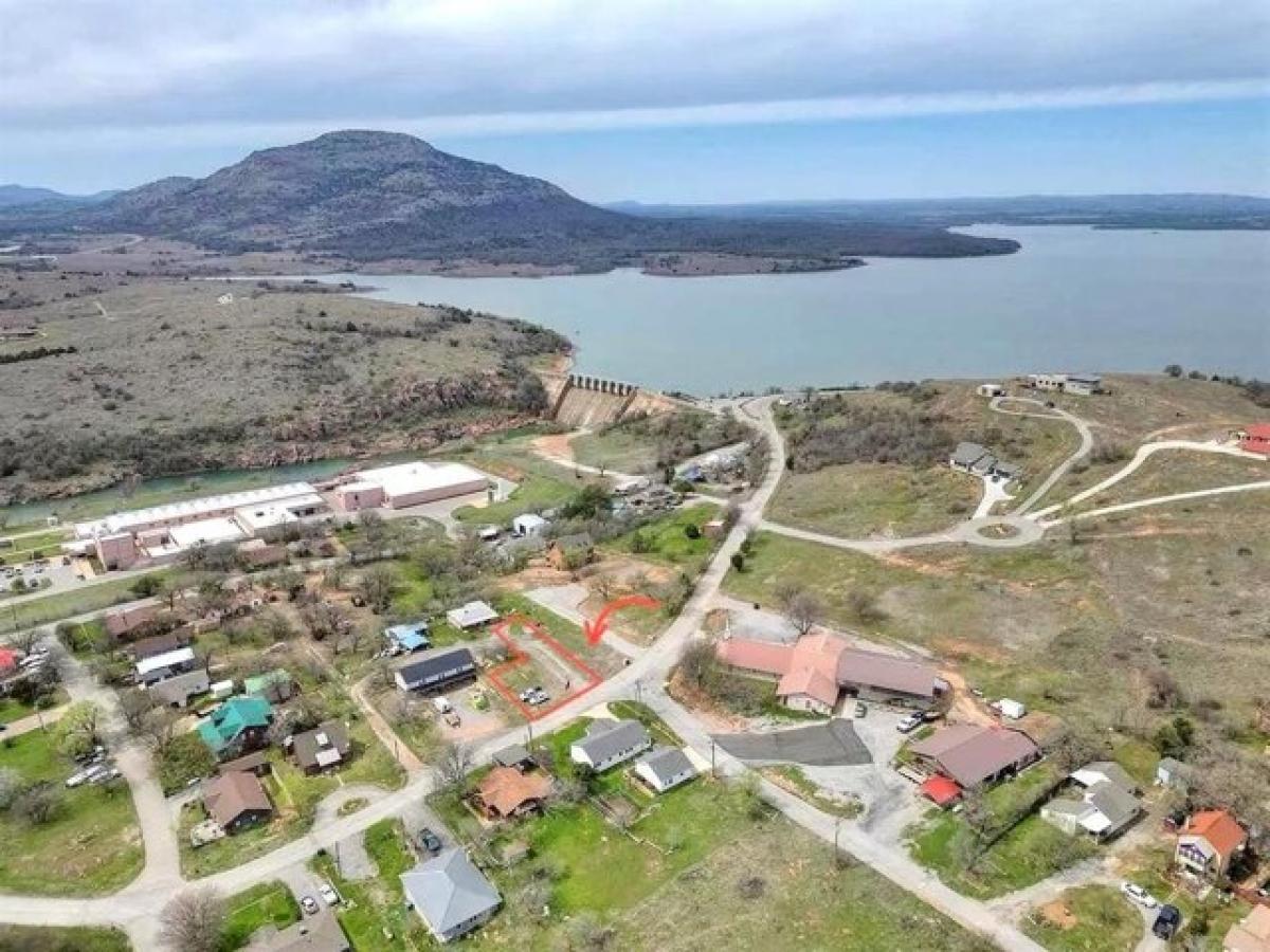 Picture of Residential Land For Sale in Medicine Park, Oklahoma, United States