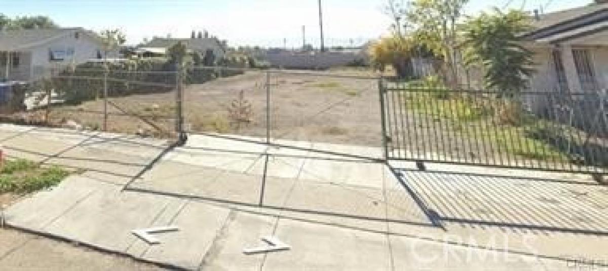 Picture of Residential Land For Sale in Ontario, California, United States