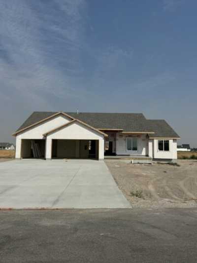 Home For Sale in Shelley, Idaho