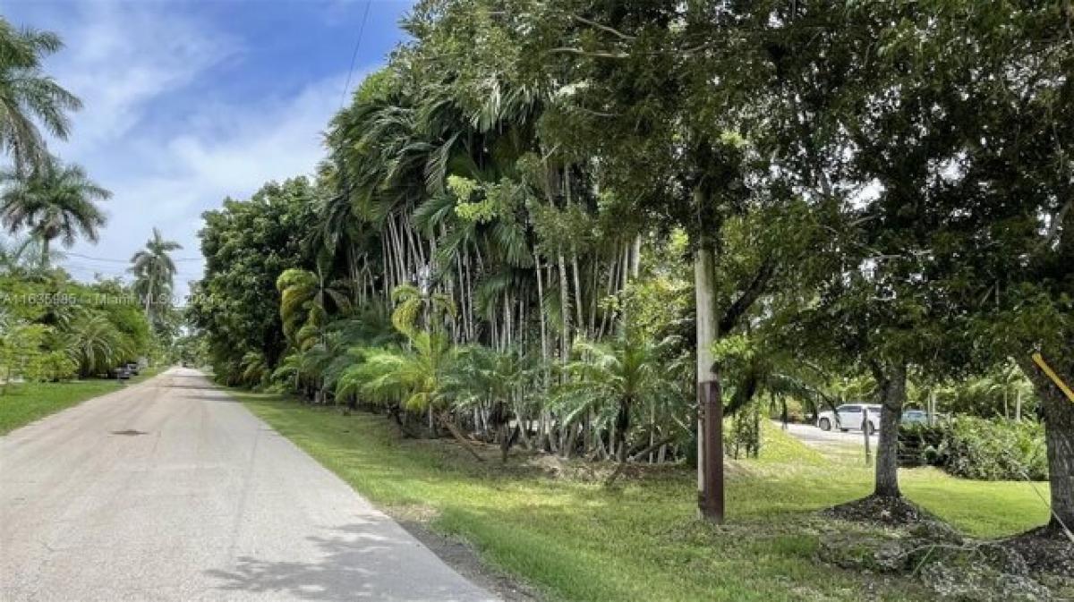 Picture of Residential Land For Sale in Homestead, Florida, United States