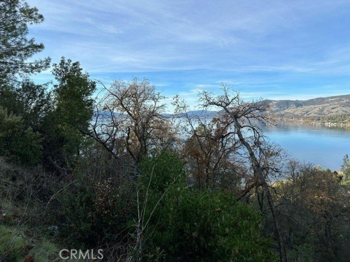 Picture of Residential Land For Sale in Lucerne, California, United States