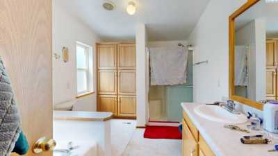 Home For Sale in Prosser, Washington