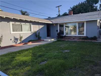 Home For Rent in Van Nuys, California