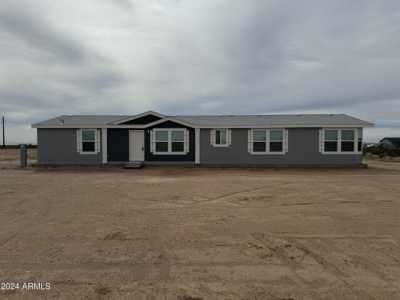 Home For Sale in Tonopah, Arizona