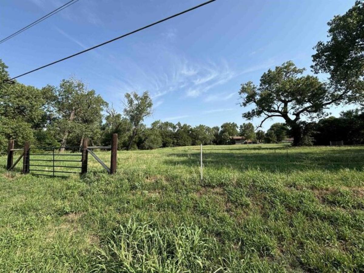 Picture of Residential Land For Sale in Enid, Oklahoma, United States