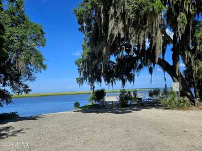 Residential Land For Sale in Daufuskie Island, South Carolina