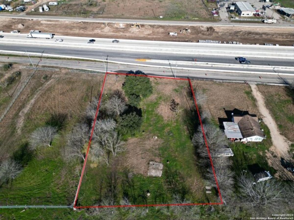 Picture of Residential Land For Sale in Converse, Texas, United States