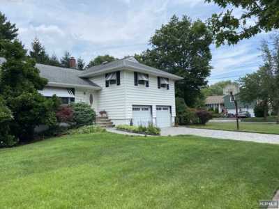 Home For Sale in New Milford, New Jersey