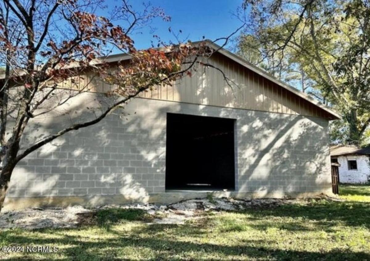 Picture of Home For Sale in Chadbourn, North Carolina, United States