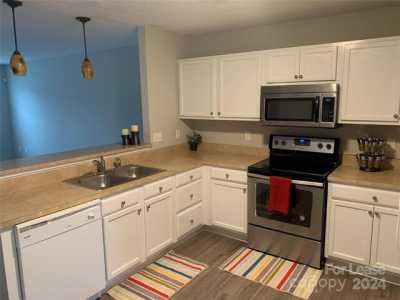 Home For Rent in Mooresville, North Carolina