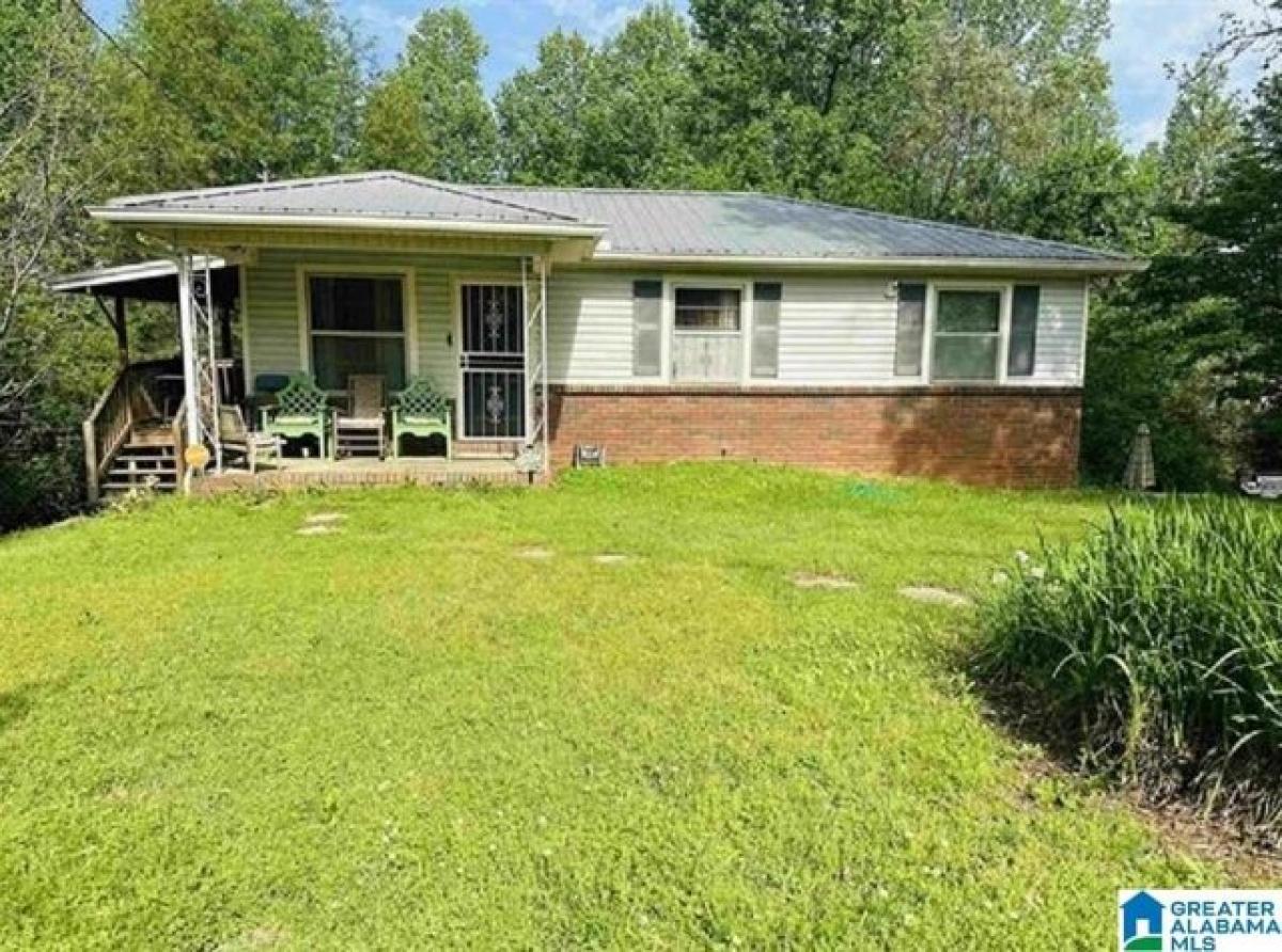 Picture of Home For Sale in Pleasant Grove, Alabama, United States