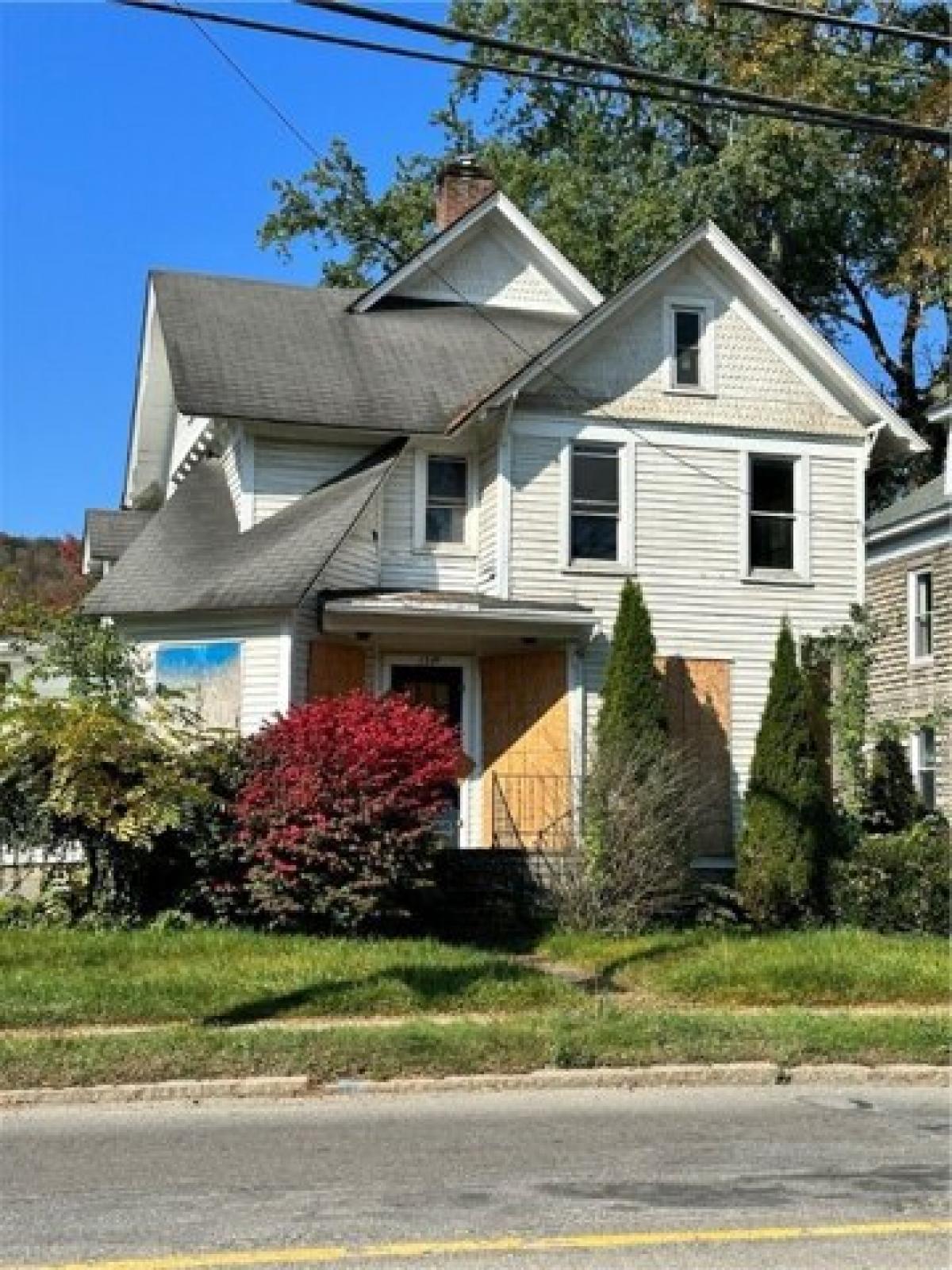 Picture of Home For Sale in Norwich, New York, United States