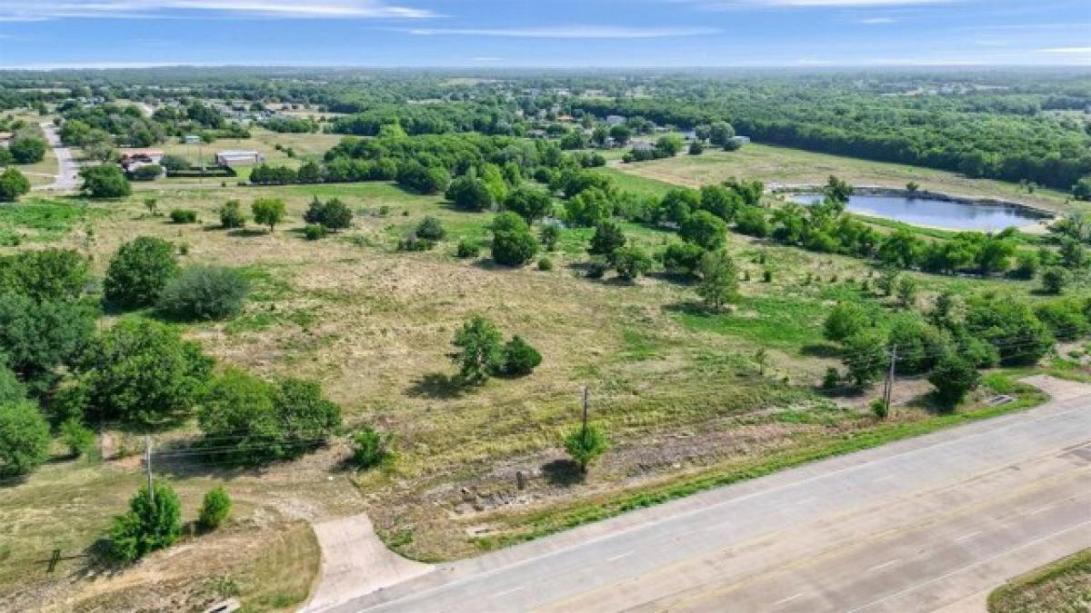 Picture of Residential Land For Sale in Farmersville, Texas, United States