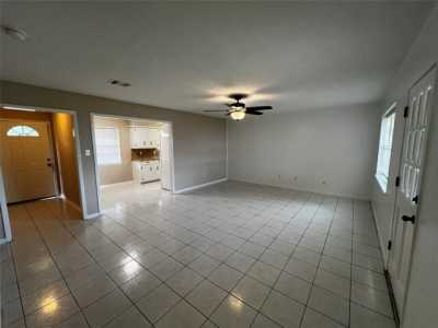 Home For Rent in Deer Park, Texas