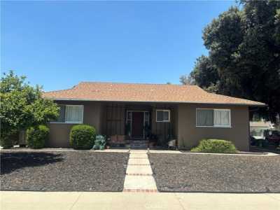 Home For Sale in Canoga Park, California