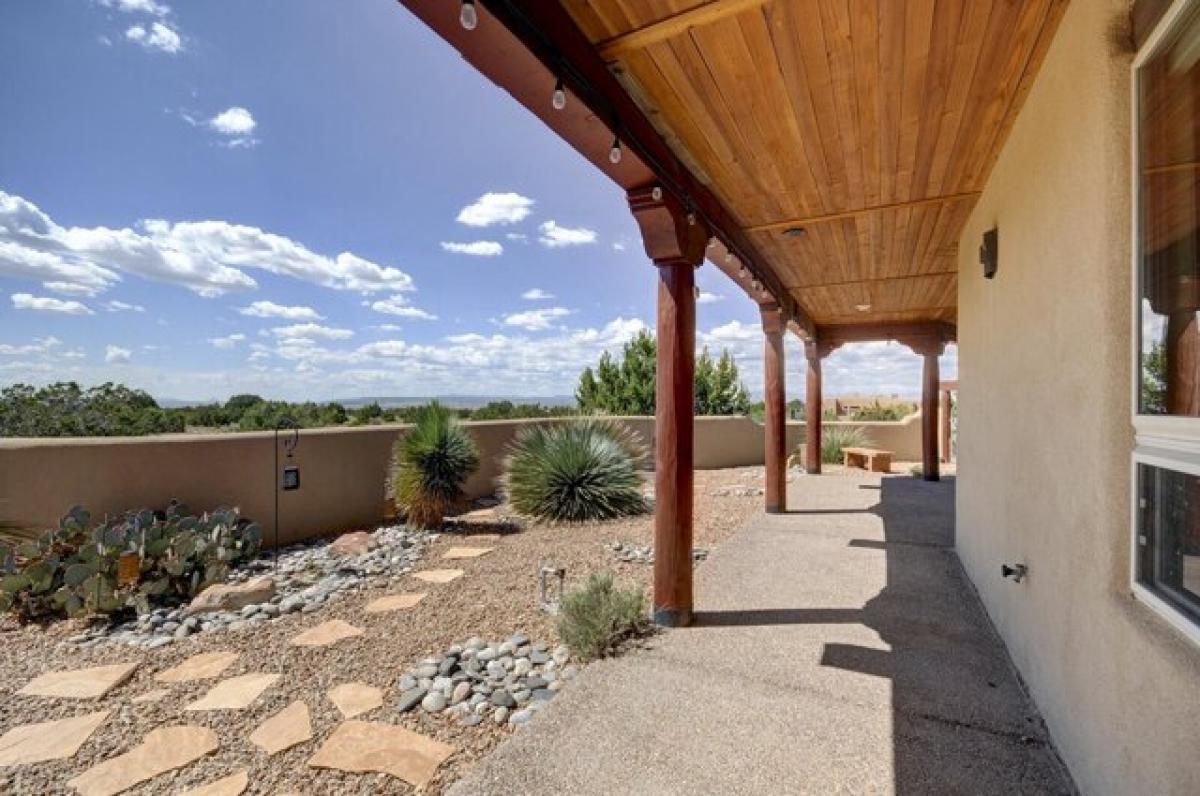 Picture of Home For Sale in Placitas, New Mexico, United States