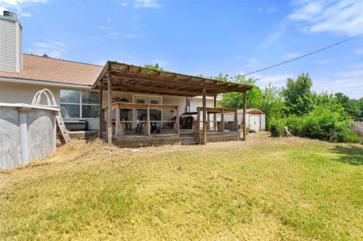 Picture of Home For Sale in Palestine, Texas, United States