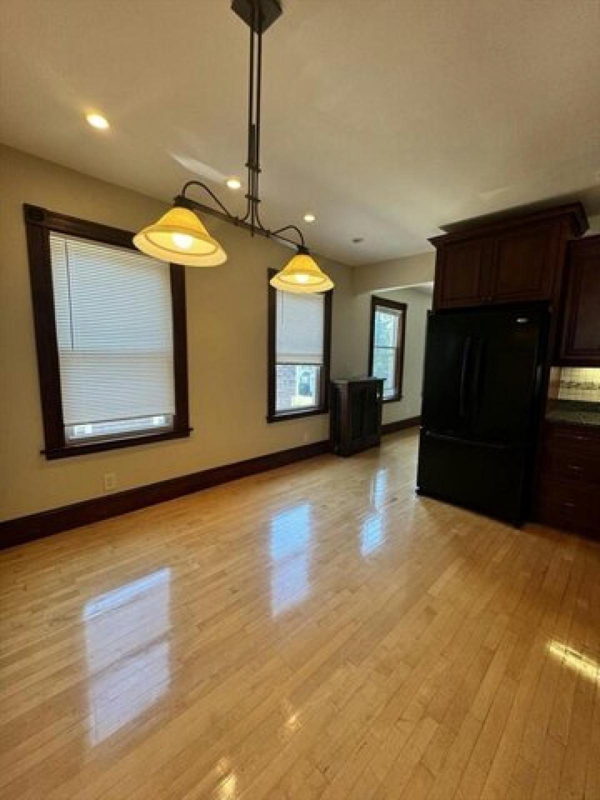 Picture of Apartment For Rent in Milton, Massachusetts, United States