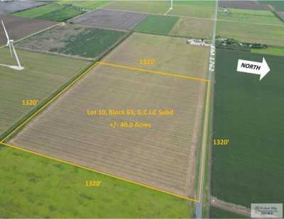 Residential Land For Sale in Raymondville, Texas