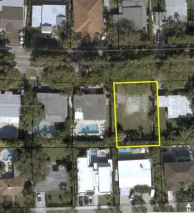 Residential Land For Sale in North Miami, Florida