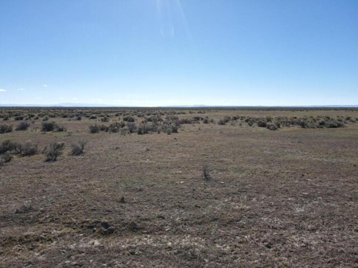 Picture of Residential Land For Sale in Burns, Oregon, United States