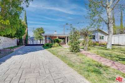 Home For Sale in Granada Hills, California