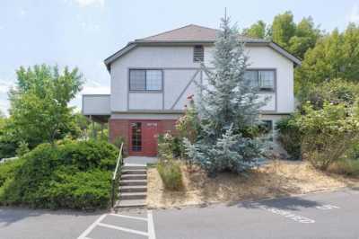 Home For Sale in Ashland, Oregon