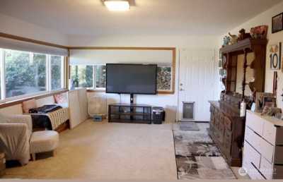 Home For Sale in Port Angeles, Washington