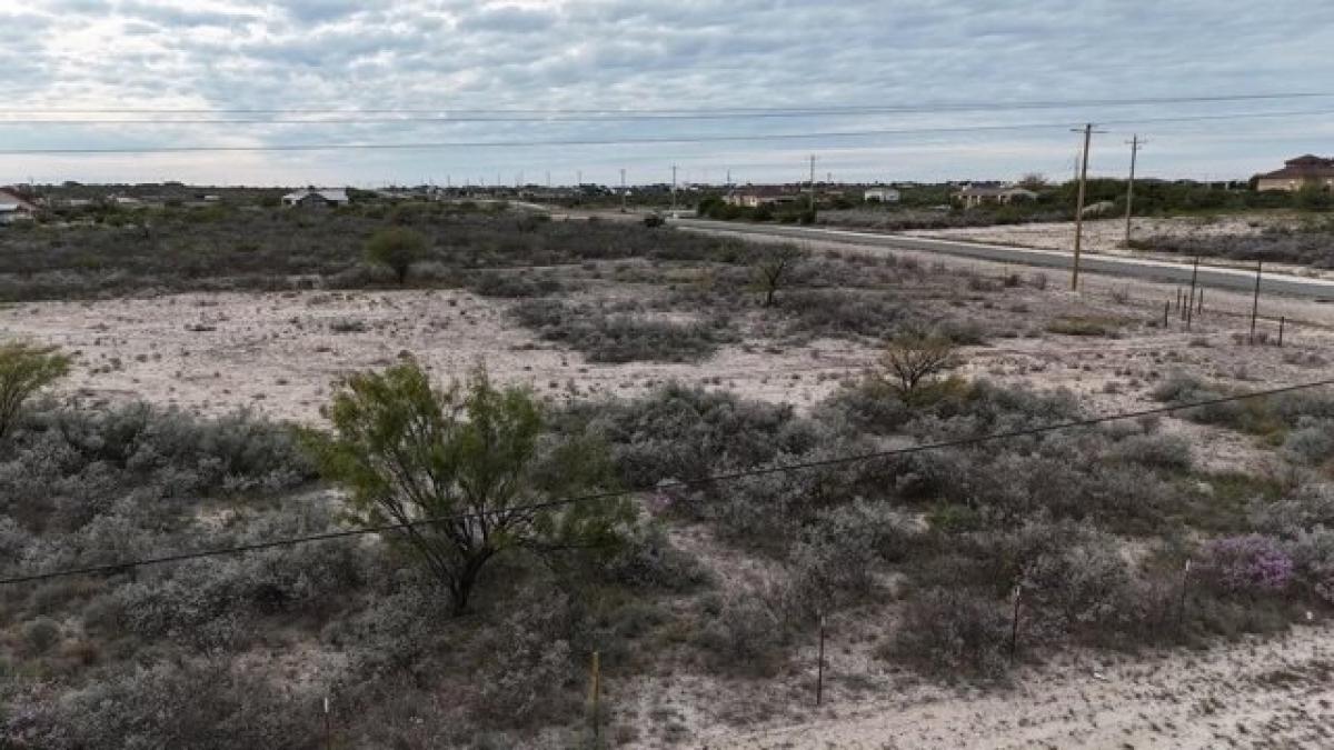 Picture of Residential Land For Sale in Del Rio, Texas, United States