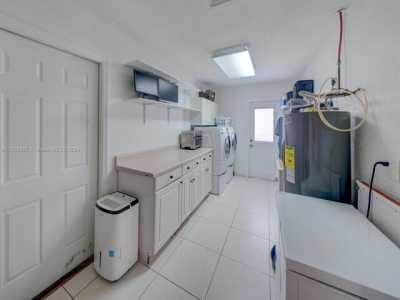 Home For Sale in Cooper City, Florida