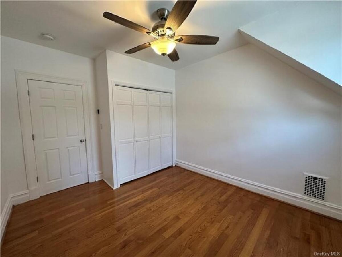 Picture of Home For Rent in White Plains, New York, United States