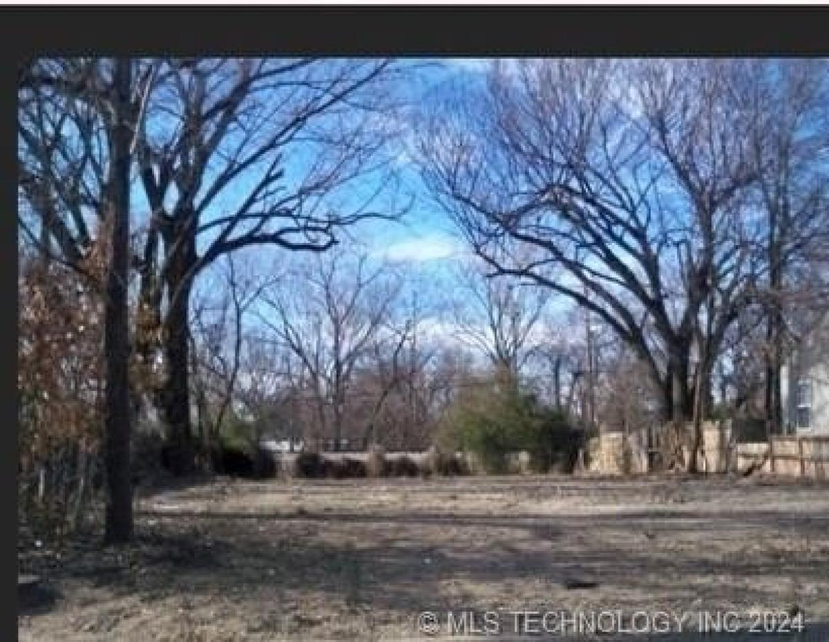 Picture of Residential Land For Sale in Tulsa, Oklahoma, United States